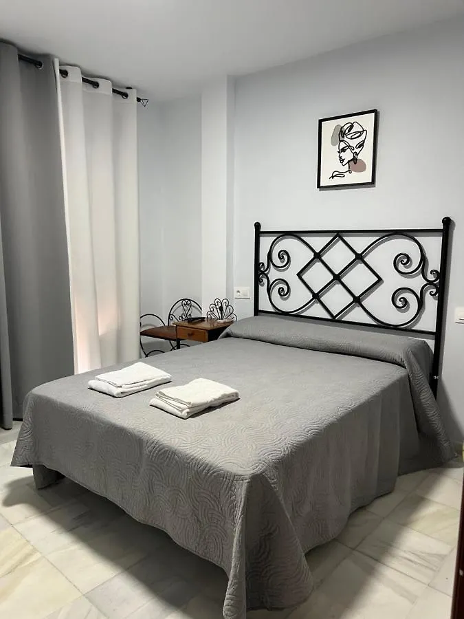 Hostal Almanzor قرطبة
