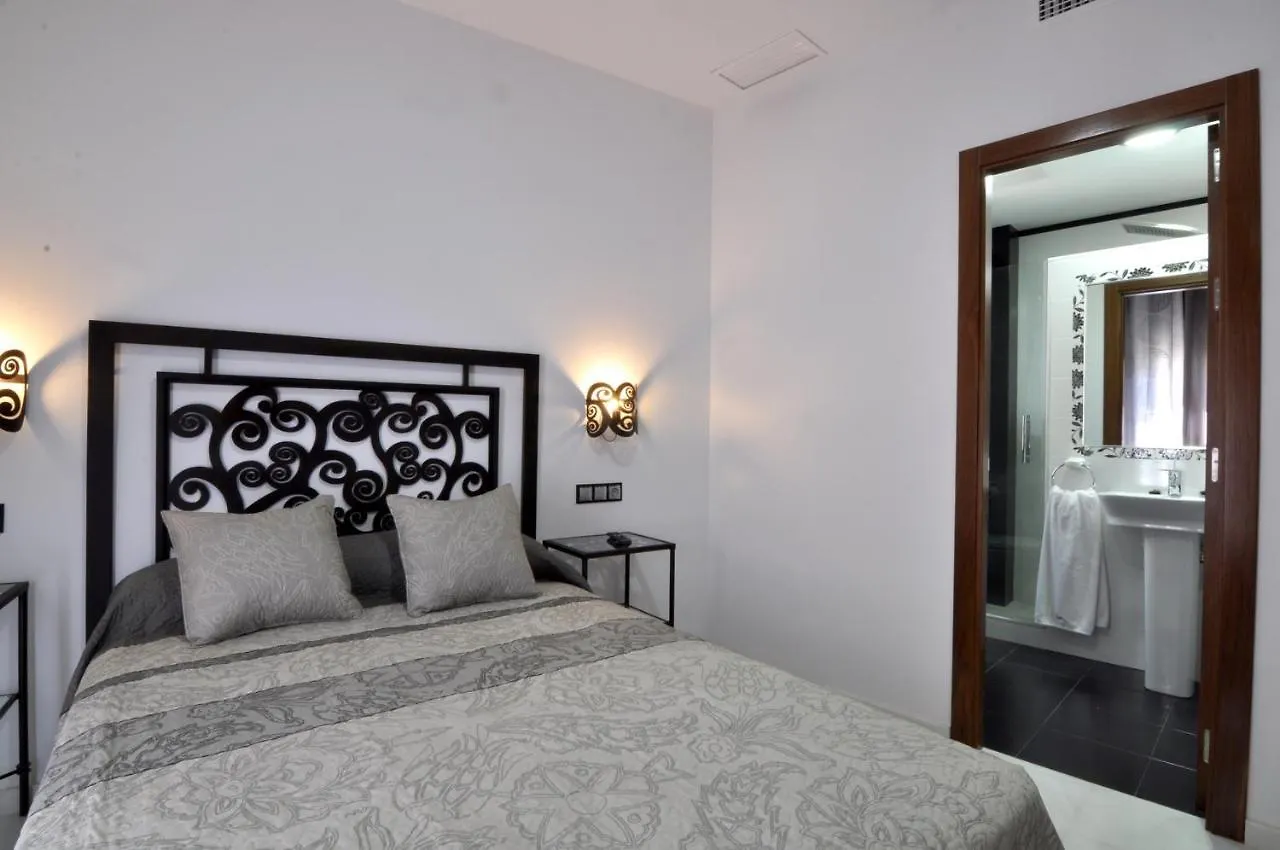 Hostal Almanzor Cordoba 0*,